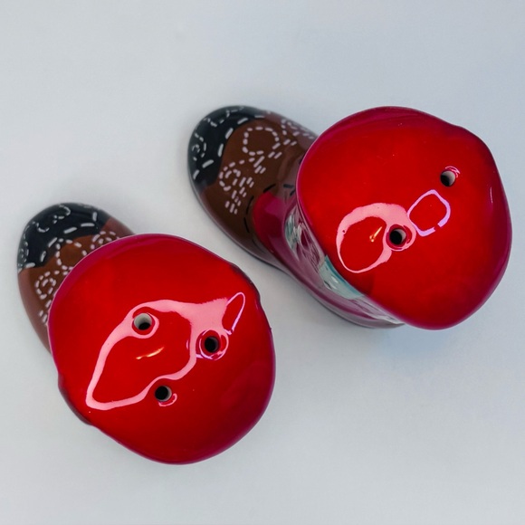 The Pioneer Woman Cowboy Boot Salt & Pepper Shaker Set - Picture 8 of 12